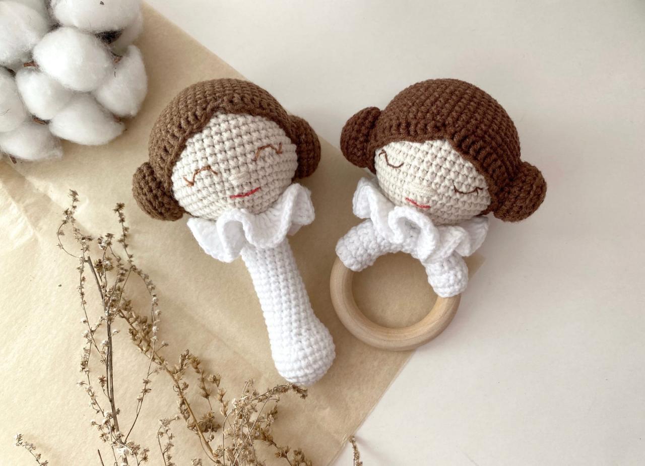 Princess Leia Rattle Toy Mandalorian Jedi Star Wars Baby Onesie Expecting Mom Gift Montessori Toy Parents Gift Star Wars Baby Girl