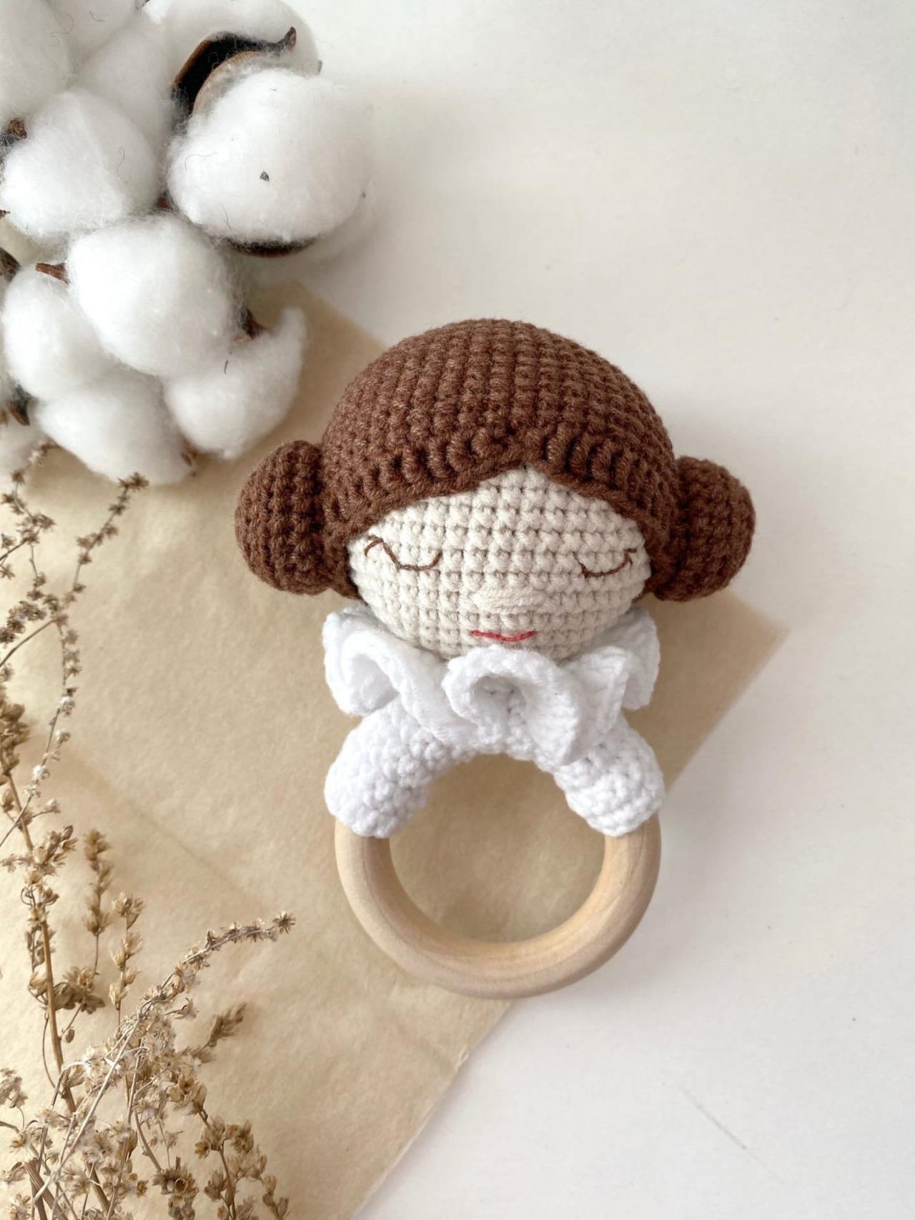 Princess Leia Teether Toy Mandalorian Jedi Star Wars Baby Onesie Expecting Mom Gift Montessori Toy Mom Gift Basket Star Wars Baby Girl