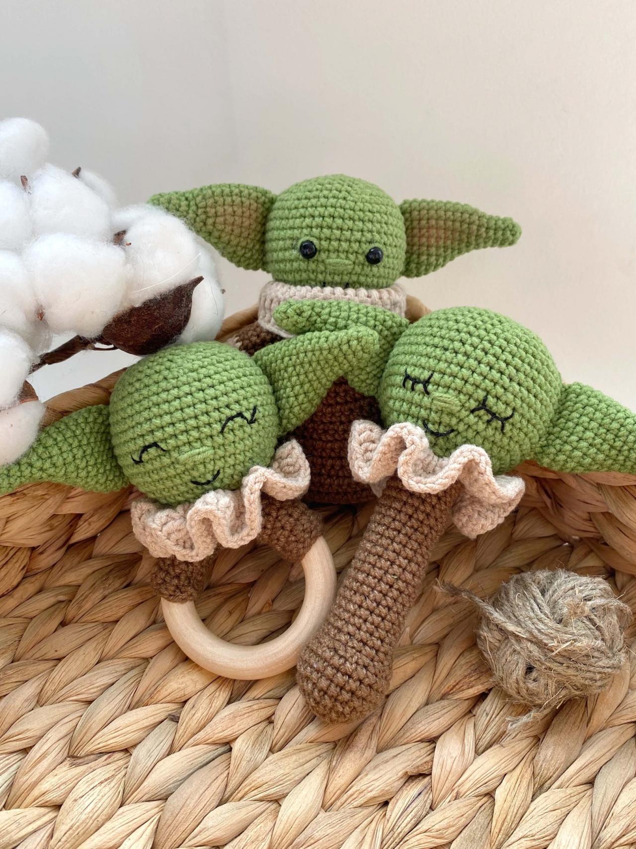 Set Of 2 Star Wars Green Baby Alien Jedi Expecting Mom Gift Star Wars Baby Shower First Birthday Gift Baby Toy Rattle And Teether